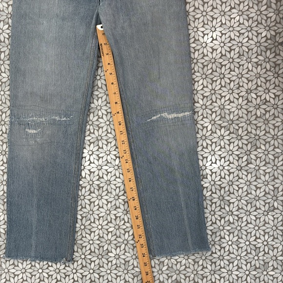 Women's Re/Done x Levi's Boyfriend Jean in Light Wash, Size 25 - Picture 10 of 11